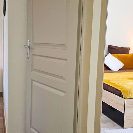 L'Orchidee, Proche De La Gare Avec Clim Et Terrasse Apartment นาร์บอนน์ ภายนอก รูปภาพ