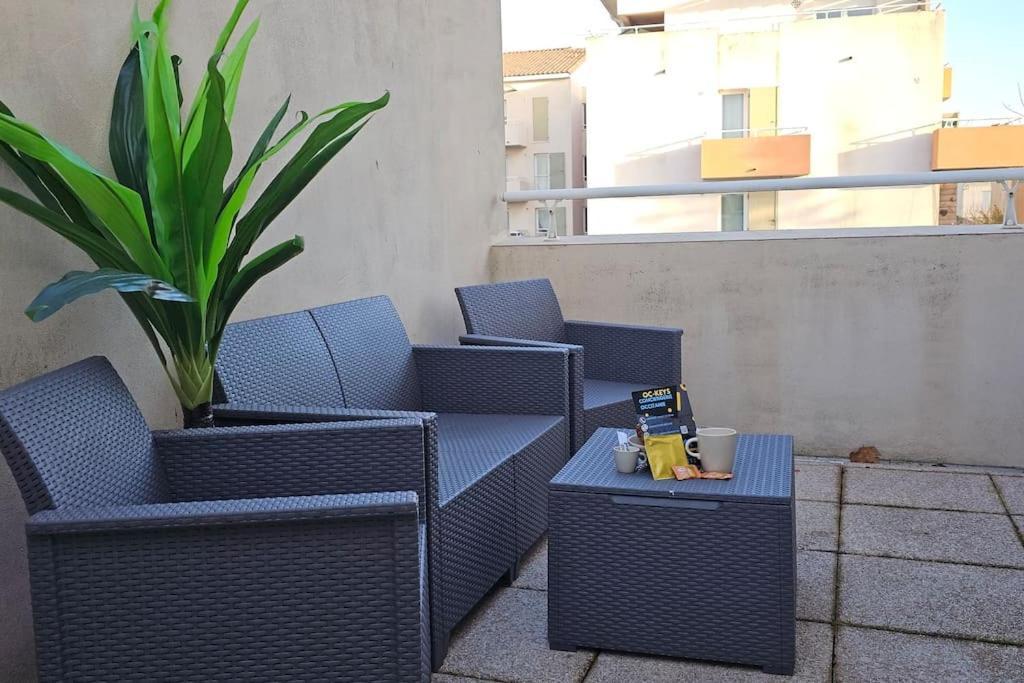 L'Orchidee, Proche De La Gare Avec Clim Et Terrasse Apartment นาร์บอนน์ ภายนอก รูปภาพ